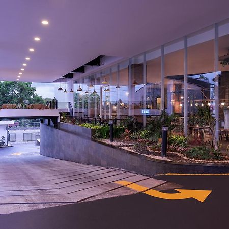 Luminor Hotel Purwokerto By Wh Zewnętrze zdjęcie