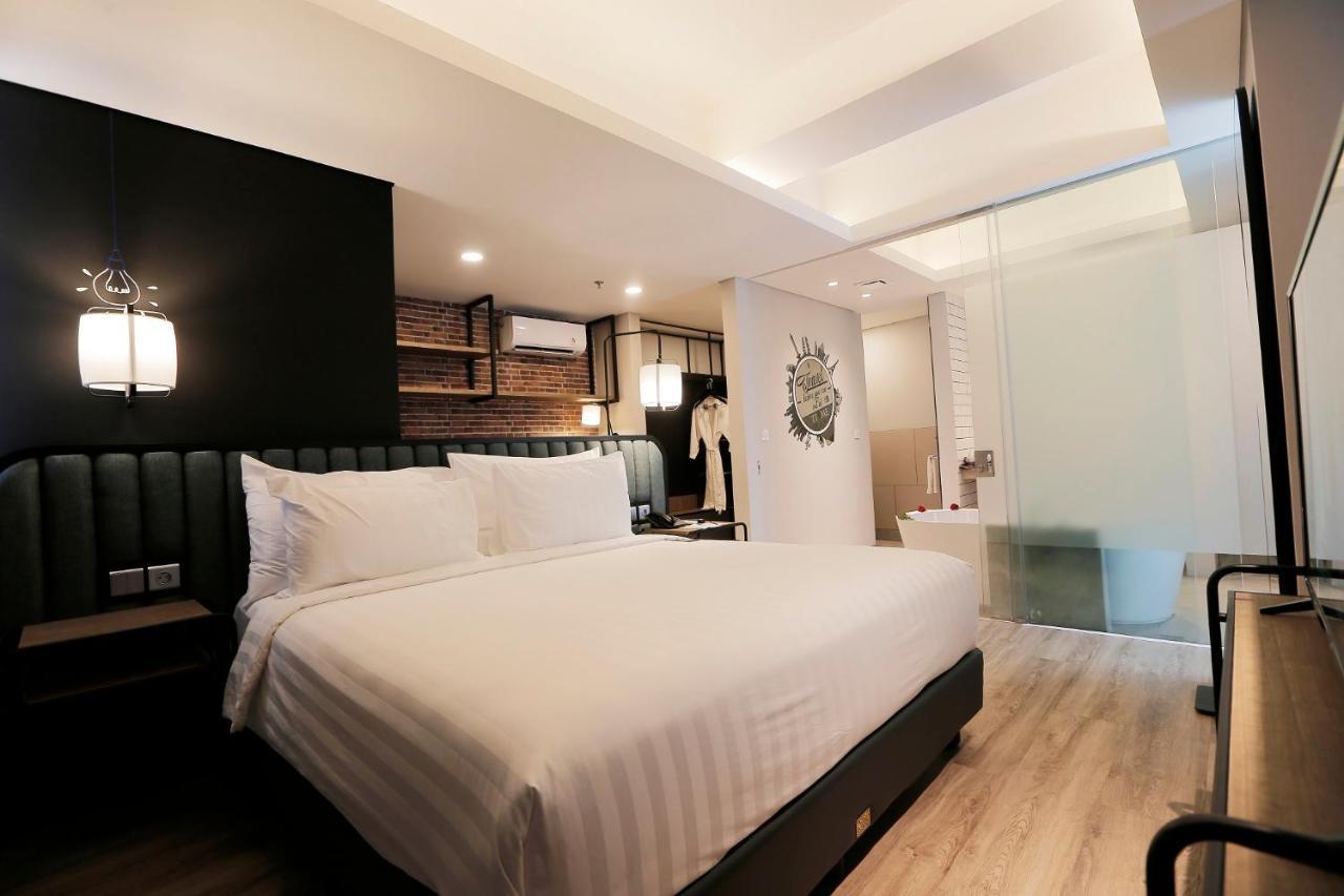 Luminor Hotel Purwokerto By Wh Zewnętrze zdjęcie