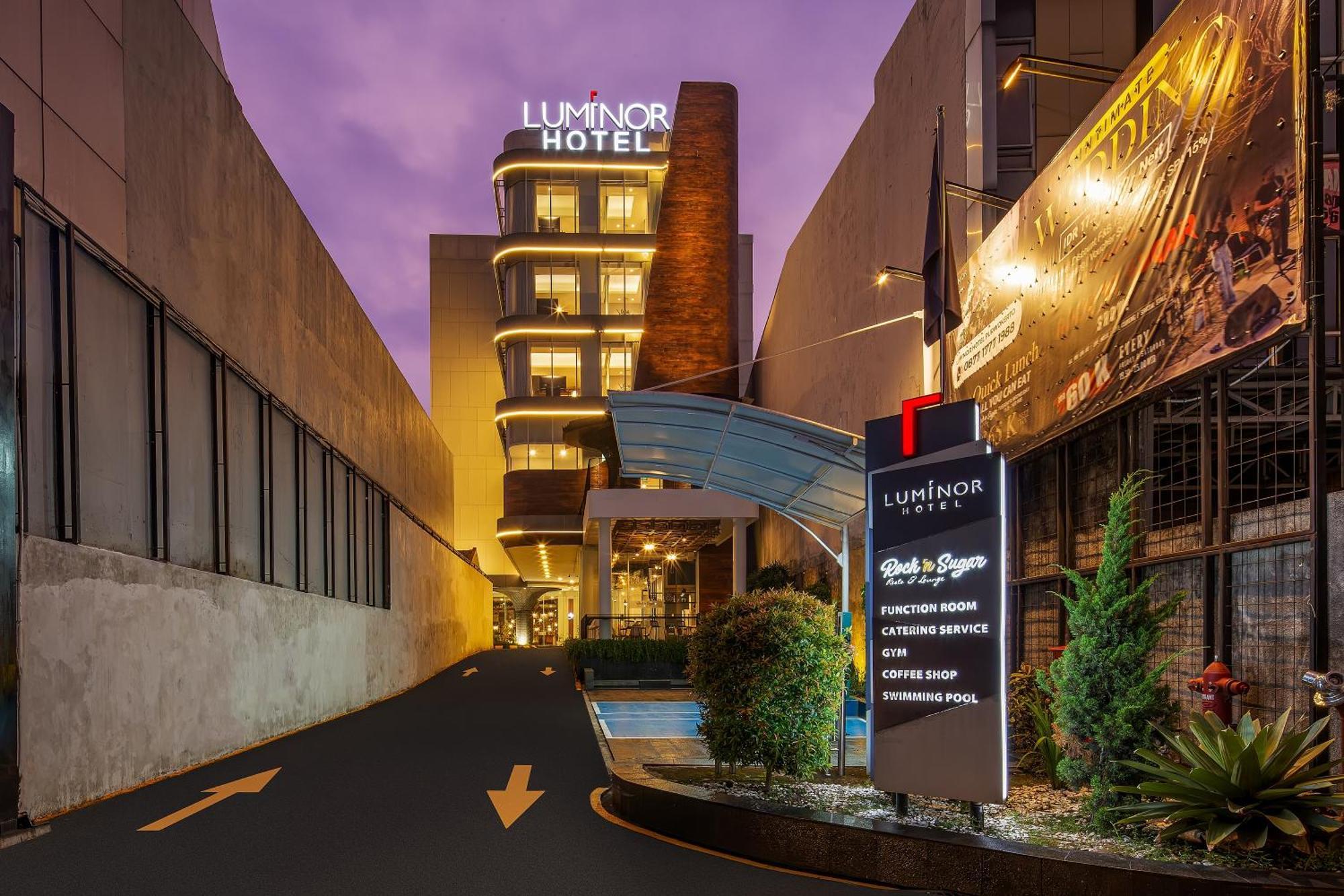 Luminor Hotel Purwokerto By Wh Zewnętrze zdjęcie